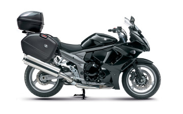 Картинка мотоциклы suzuki st gsx1250fa 2012г