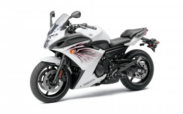 Картинка мотоциклы yamaha fz6r 2010г светлый