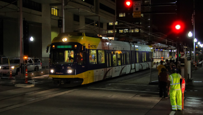 Обои картинки фото техника, метро, метрополитен, станция, надземная, поезд