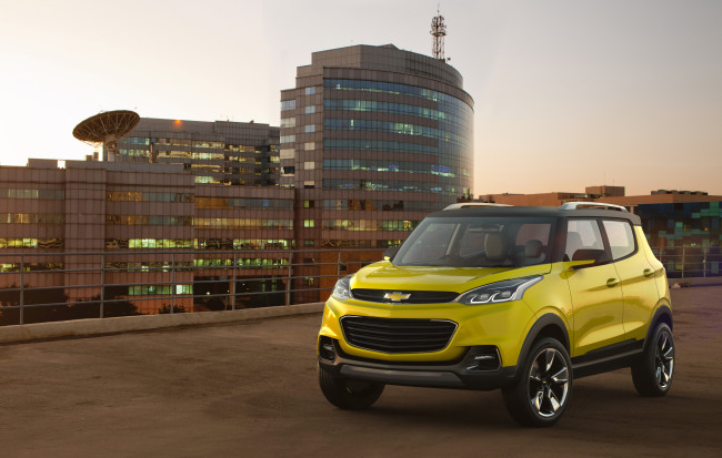 Обои картинки фото 2014 chevrolet adra, автомобили, chevrolet, adra, тюнинг, дома, желтый