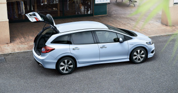 Картинка автомобили honda 2015г hybrid jade