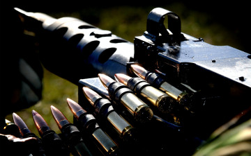обоя оружие, пулимагазины, mashine-gun, bullets