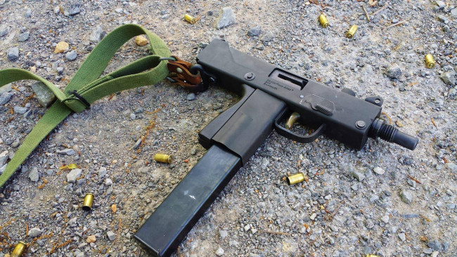 Обои картинки фото оружие, пистолеты, полуавтоматический, 9мм, mpa-30, пистолет-пулемёт