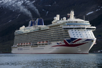 Картинка britannia корабли лайнеры круиз лайнер