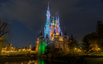 Картинка города диснейленд замок огни ночь