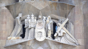 Картинка барселона разное элементы+архитектуры крест