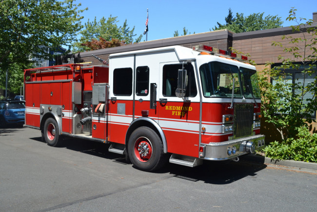 Обои картинки фото автомобили, пожарные машины, пожарка