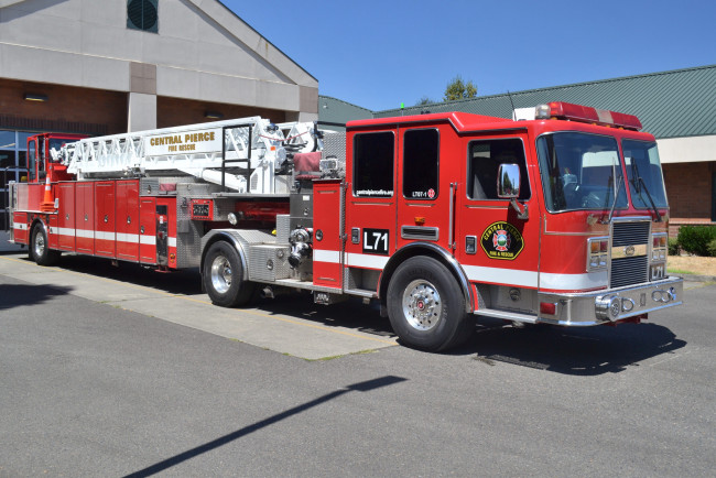 Обои картинки фото автомобили, пожарные машины, пожарка