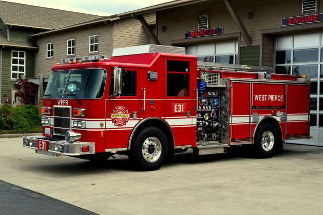 Обои картинки фото автомобили, пожарные машины, пожарка