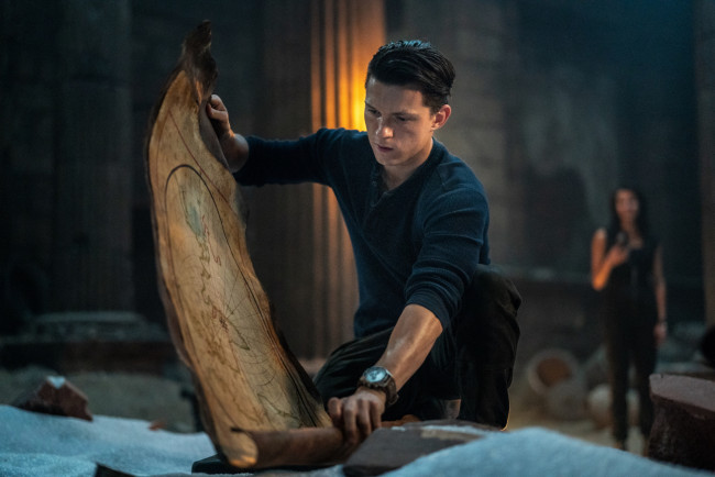 Обои картинки фото uncharted || 2022, кино фильмы, uncharted, author, oreskis, nathan, drake, tom, holland, кадры, фильм, боевик, анчартед, на, картах, не, значится