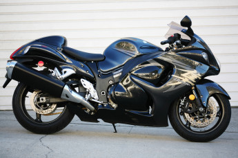 Картинка мотоциклы suzuki hayabusa