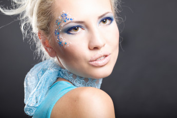 Картинка девушки -unsort+ лица +портреты модель девушка make up clise лицо блондинка губы lips макияж тени ресницы