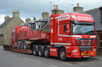 Картинка daf+xf+105 автомобили daf+ выставка улица daf нидерланды тягачи седельные шасси nv trucks автобусы