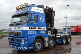 Картинка volvo+fh+globetrotte автомобили volvo+trucks+ выставка улица volvo aktiebolaget легковые швеция грузовые