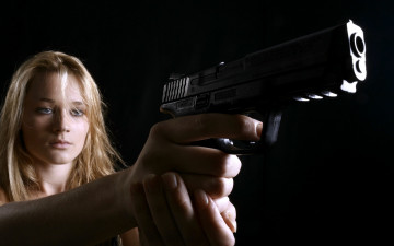 Картинка оружие пистолеты руки