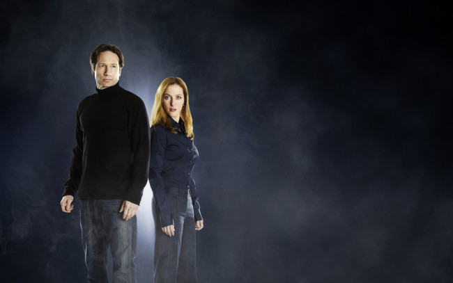 Обои картинки фото секретные материалы, кино фильмы, the x-files, david, duchovny, gillian, anderson, the, x, files, секретные, материалы