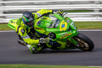 Картинка спорт мотоспорт гонки трек