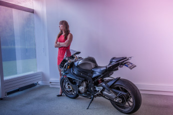 Картинка мотоциклы мото+с+девушкой девица байк