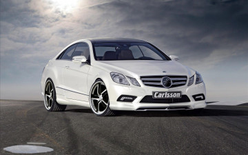 Картинка автомобили mercedes-benz мерседес лужа e 500 coupe белый ck50 carlsson mercedes