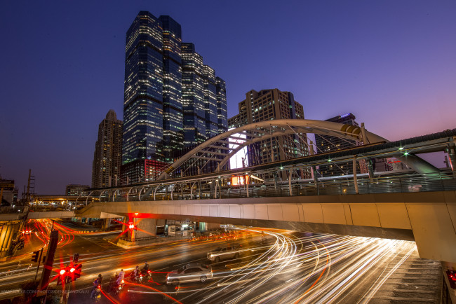 Обои картинки фото bangkok,  thailand, города, бангкок , таиланд, огни, мост, трасса