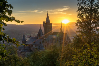 Картинка города -+дворцы +замки +крепости рассвет