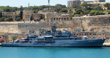 Картинка корабли крейсеры +линкоры +эсминцы причал