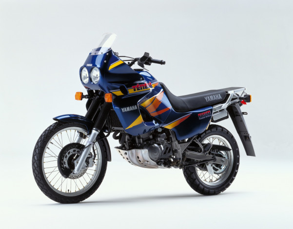 Обои картинки фото мотоциклы, yamaha