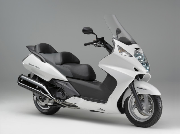 Обои картинки фото мотоциклы, мотороллеры, honda