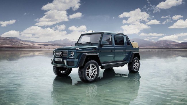 Обои картинки фото mercedes-maybach g-650 landaulet 2018, автомобили, mercedes-benz, 2018, landaulet, g-650, mercedes-maybach