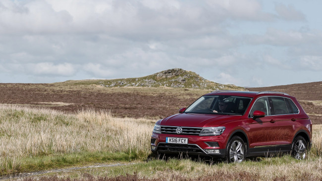 Обои картинки фото volkswagen tiguan 2, 0 tdi 4motion r-line  2017, автомобили, volkswagen, tiguan, 2017, r-line, 4motion, 2, tdi