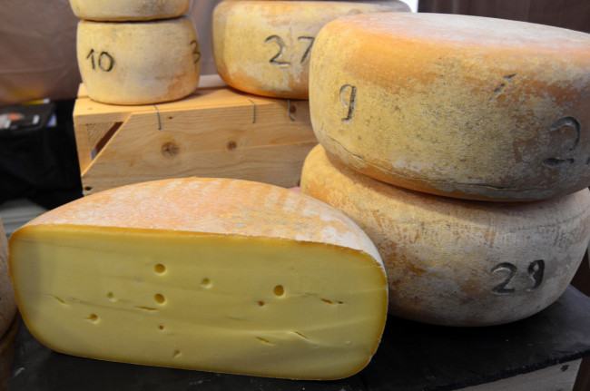 Обои картинки фото еда, сырные изделия, сыр