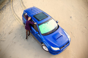 Картинка автомобили -авто+с+девушками subaru forester