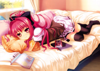 Картинка аниме polyphonica девочка постель книги