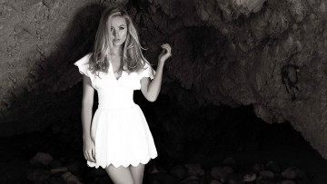 Картинка девушки simone+holtznagel simone holtznagel