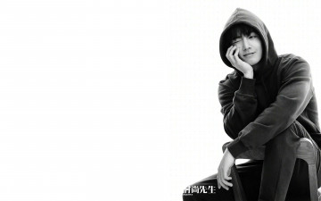 Картинка мужчины xiao+zhan актер толстовка капюшон стул