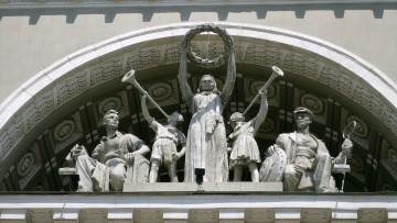 Картинка разное рельефы статуи музейные экспонаты волгоград