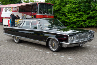 Картинка chrysler+new+yorker+1966 автомобили выставки+и+уличные+фото ретро автошоу история выставка