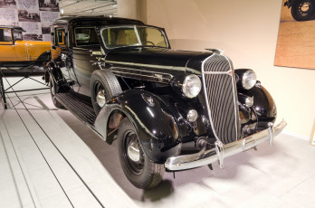 Картинка chrysler+c8+airstream+deluxe+lebaron+town+car+1936 автомобили выставки+и+уличные+фото история автошоу выставка ретро