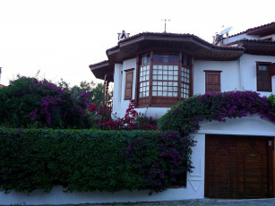 Картинка города -+здания +дома жилой дом