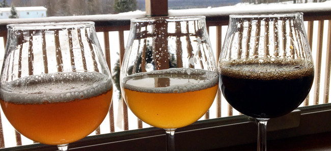 Обои картинки фото еда, напитки,  пиво, ассорти, бокалы, пиво