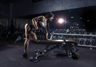 Картинка спорт фитнес фон взгляд девушка