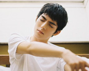 Картинка мужчины wang+hao+xuan ван хаосюань wang hao xuan