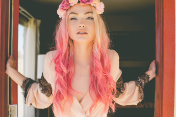 Картинка девушка+-+girl девушки -+рыжеволосые+и+разноцветные девушка разноцветная сексуальная милая модель красивая супер сладкая лапочка симпатичная классная нежная идеальная няша яркая игривая великолепная обаятельная жгучая спокойная удивительная