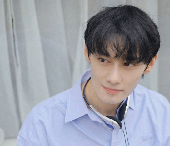 Обои картинки фото мужчины, wang zhuocheng, wang, zhuocheng, ван, чжочэн