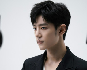 Картинка мужчины xiao+zhan сяо чжань