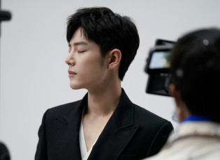 Картинка мужчины xiao+zhan сяо чжань