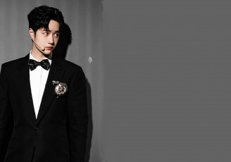 Картинка мужчины wang+yi+bo актер костюм