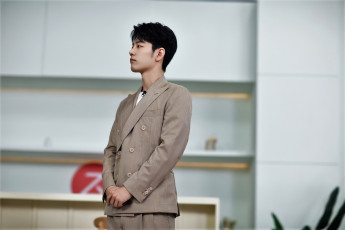 Картинка мужчины xiao+zhan актер костюм