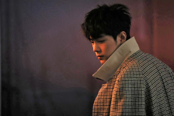 Картинка мужчины xiao+zhan актер пальто