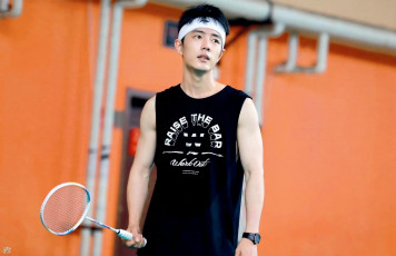 Картинка мужчины xiao+zhan актер ракетка